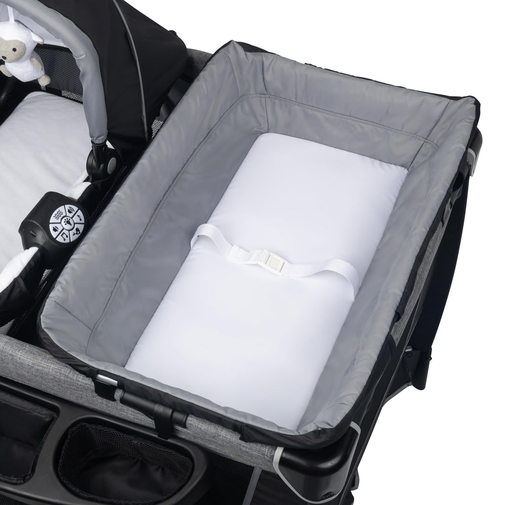 Playard, Bassinet & Storage A776