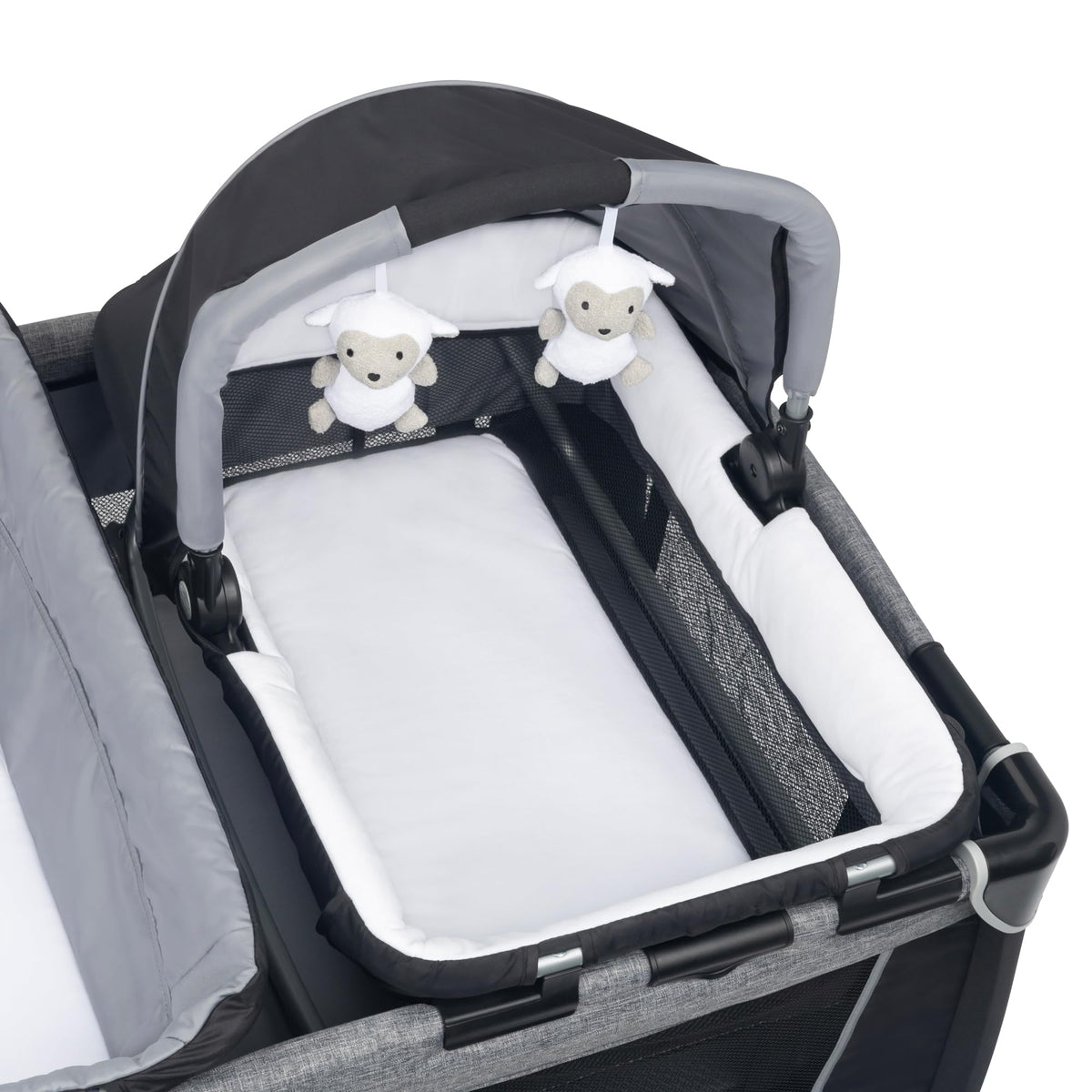Playard, Bassinet & Storage A776