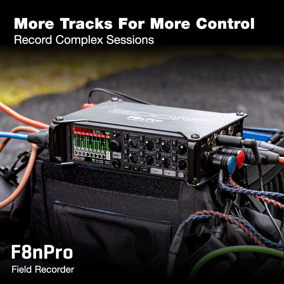 Field Recorder with 8 Inputs & 10 Tracks M684324