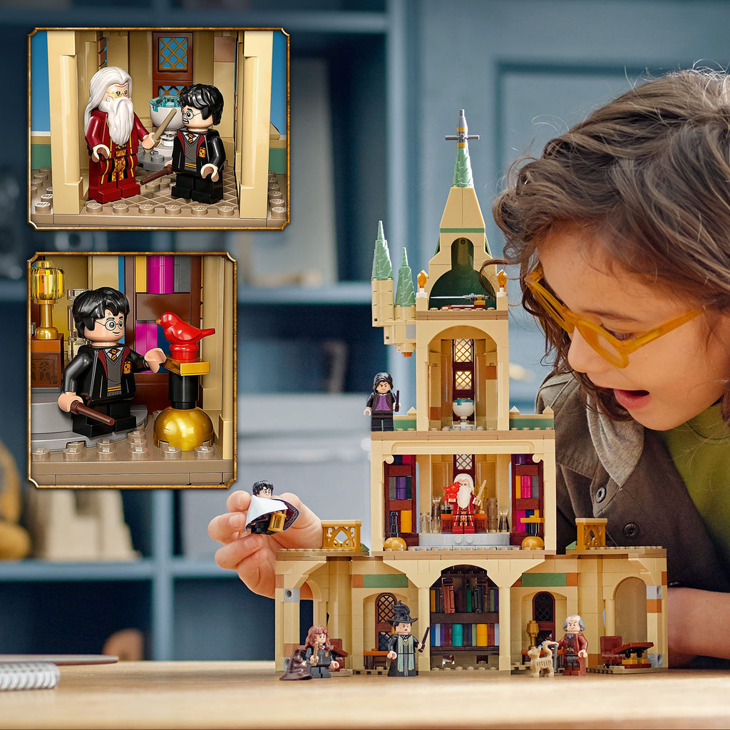 Harry Potter Castle Toy Set with 6 Minifigures Z18225